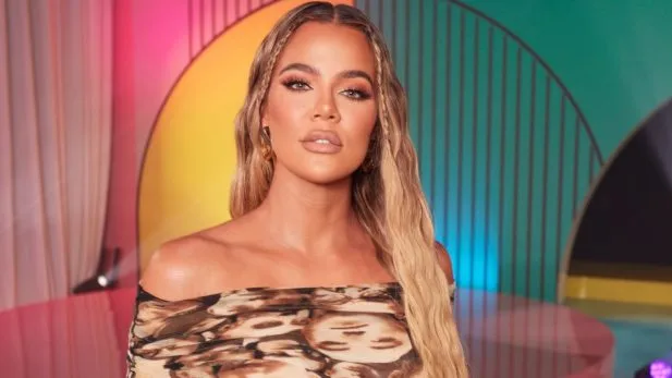 Khloé Kardashian reage após polêmica com vídeo de IA em “The Kardashians” e manda recado; assista Khloé Kardashian publicou vídeo promocional de reality e se tornou alvo de críticas (Foto: Getty)