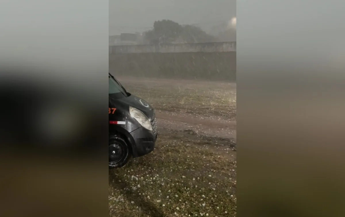 Chuva de granizo cancela show do Tchê Garotos em Itararé: 'foi como uma tijolada no teto', relata vocalista