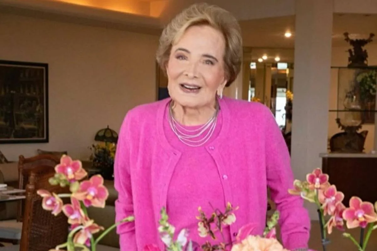 Morre Glória Menezes, uma das atrizes mais icônicas da TV brasileira