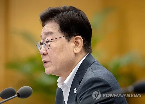 李대통령, 명진 스님 입적 애도…"불교계 큰 어른 떠나보내"