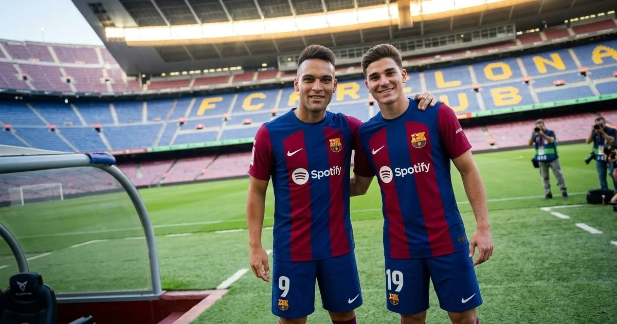 Qué dijeron desde Barcelona sobre la búsqueda del 9: ¿Julián Álvarez o Lautaro Martínez?
