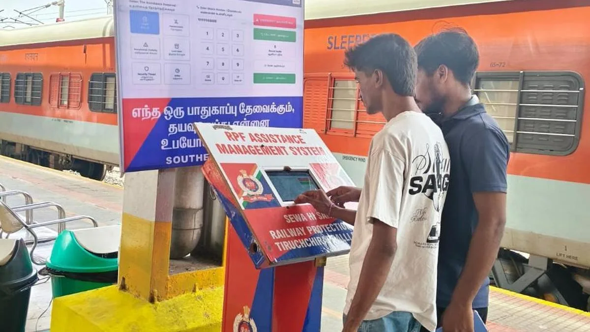 RPF to expand its help kiosks to eight more railway stations in Tiruchi Division