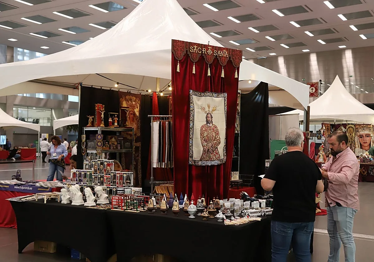 Gestión cofrade con IA, talento joven y artistas, en la Feria Cofrade en Córdoba