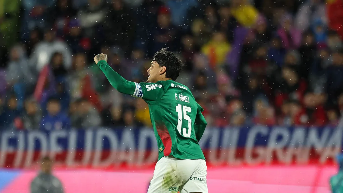 Gómez marca de cabeça e garante vaga do Palmeiras nas quartas de final