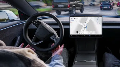Assistenzsystem: Tesla benennt Full Self Driving um