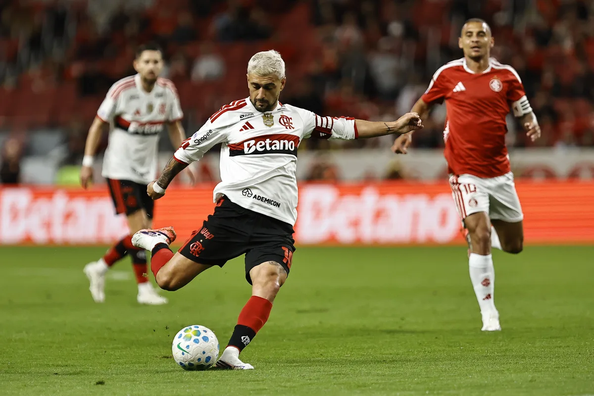 Como derrota para Cruzeiro acelerou contratação de Arrascaeta e início de uma era de títulos no Flamengo