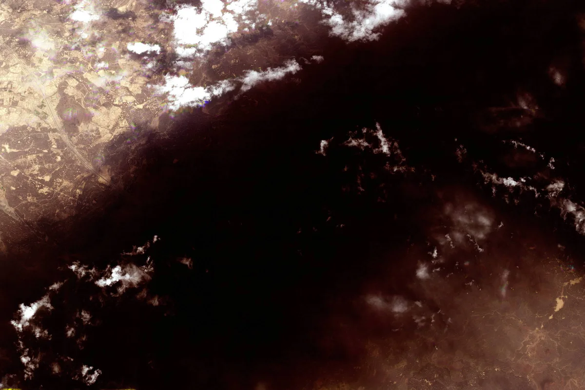 Ataques em Ormuz e na Arábia Saudita soam alerta; expansão da guerra afeta abastecimento de petróleo