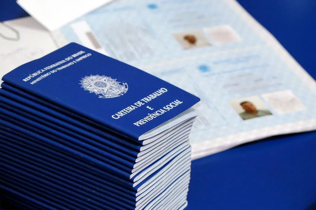 Fim da escala 6×1 pode elevar custos de produção em R$ 267 bilhões, alertam entidades