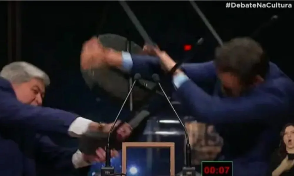 Entenda como funcionam as regras de decoro e quais foram as maiores brigas em debates políticos no Brasil