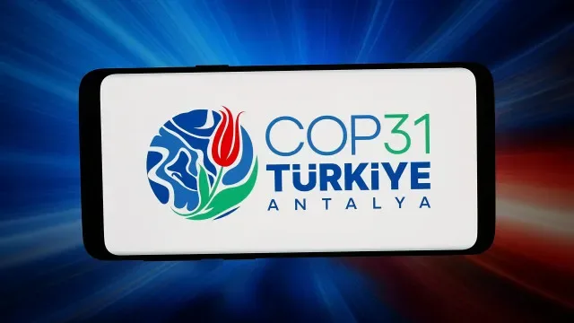 Presidência da COP31 lança Plataforma de Ação contra lixo marinho