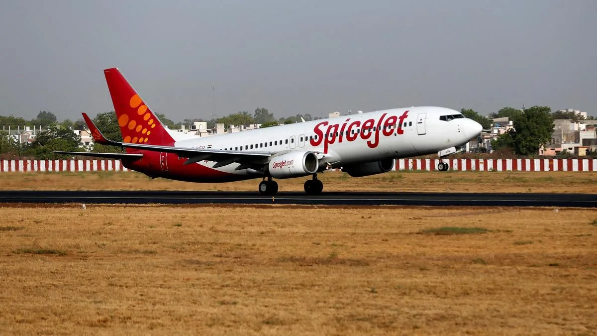 SpiceJet's two Dubai flights face inordinate delay; passengers protest at Delhi airport