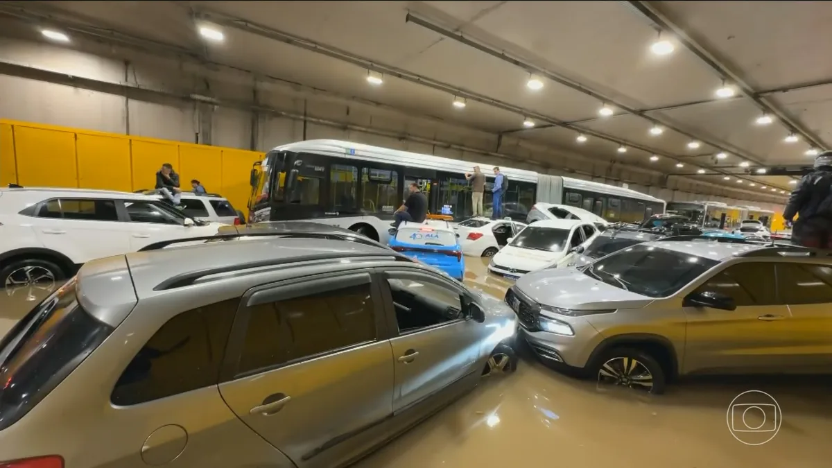 Chuva causa uma morte e provoca transtornos em São Paulo