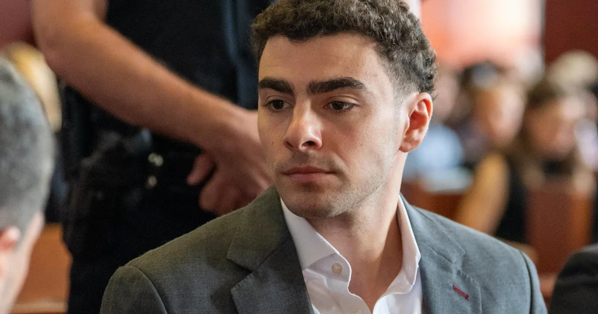 Luigi Mangione pleads guilty in federal case, admits shooting Brian Thompson