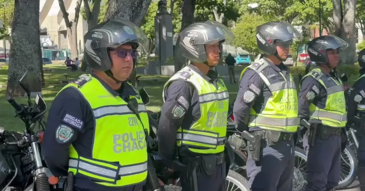 PoliChacao recuerda que renovó sus uniformes desde octubre de 2025 ante «vídeos irresponsables»