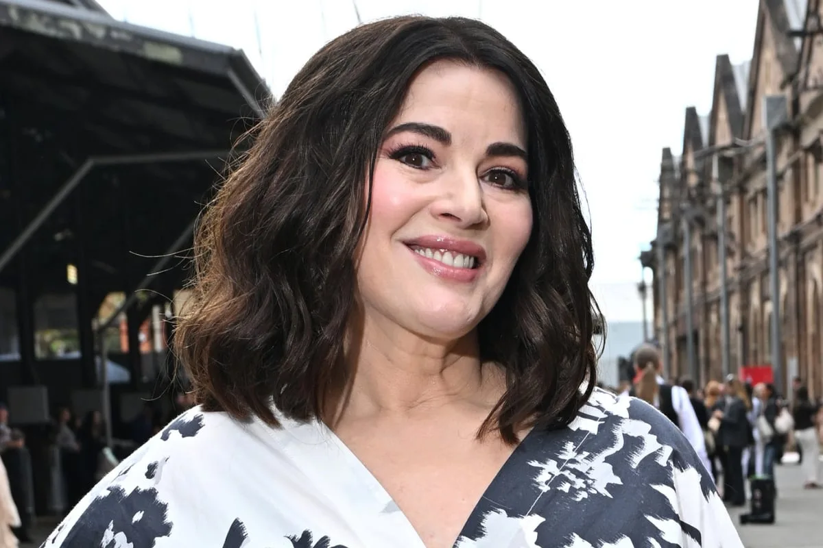 Nigella Lawson has entered the Bake Off tent and viewers are already obsessed