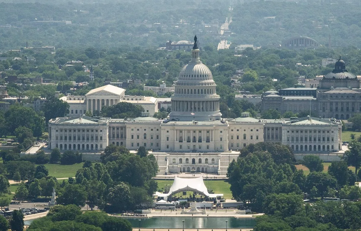 Guerre en Ukraine : Washington met la pression sur Poutine, le RN dit non aux « intimidations » russes