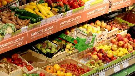 Les fruits et légumes qui arrivent en rayon sont plus petits à cause des vagues de chaleur, préviennent Coopérative U et Carrefour