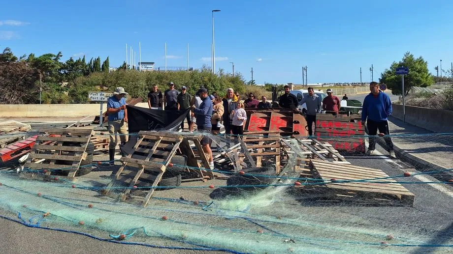 Mobilisation des pêcheurs : levée du blocage du dépôt pétrolier de Frontignan