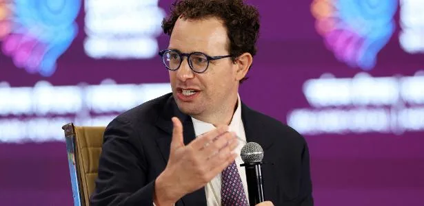 CEO da Anthropic defende desacelerar IA poderosa sem 'parar progresso'