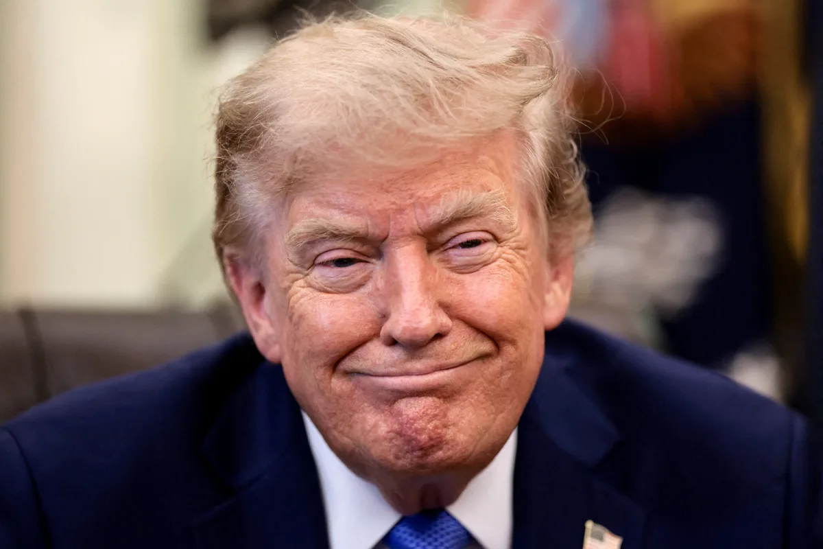 Trump sobre Irã pedir indenização: 'Também exijo, instrui a incluir em negociações futuras'