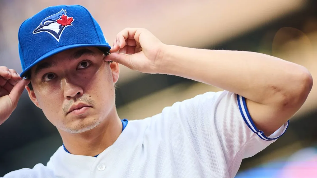 Bateman embraced by Blue Jays fans as team makes ‘a final push’