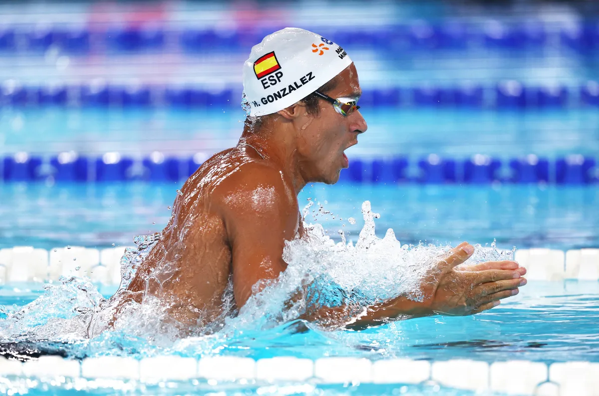 Hugo González inaugura con una plata el medallero español en los Europeos de Natación
