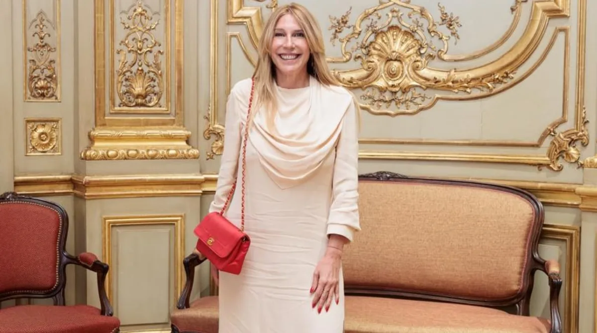 Amalia Amoedo recibió una distinción en la Embajada de Francia por su aporte a la cultura y el arte