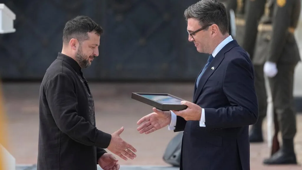 Andy Burnham choisit Kiev pour son premier déplacement international
