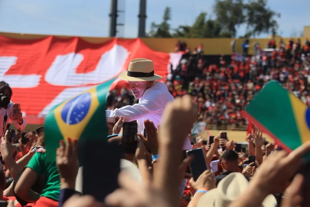A viagem de Lula para tentar ‘bombar’ candidato do PT ao governo do RN