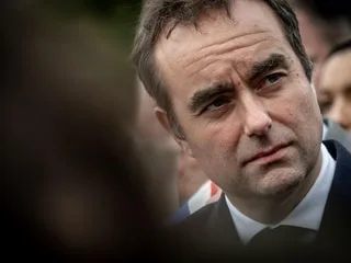 Retraites : le gouvernement renvoie la balle aux syndicats et patronat, toujours divisés sur l’âge de départ
