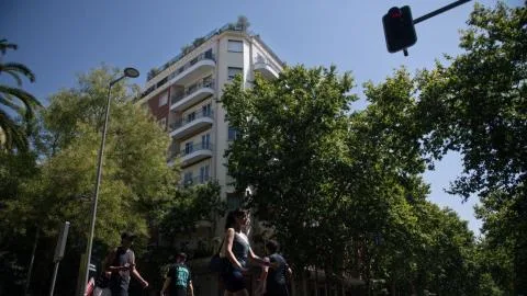 La Comunidad de Madrid se justifica por el ático de Chamberí: "Se sabe absolutamente todo"