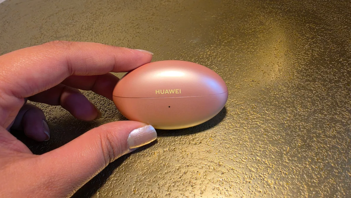 FreeBuds Neo: novos fones sem fio da Huawei prometem até 40h de bateria