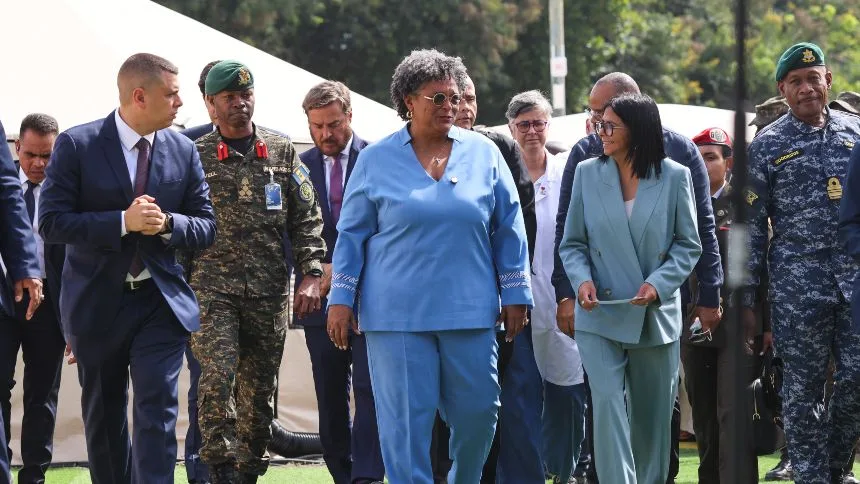 Delcy Rodríguez firmó declaración conjunta con Barbados para ‘robustecer cooperación bilateral’