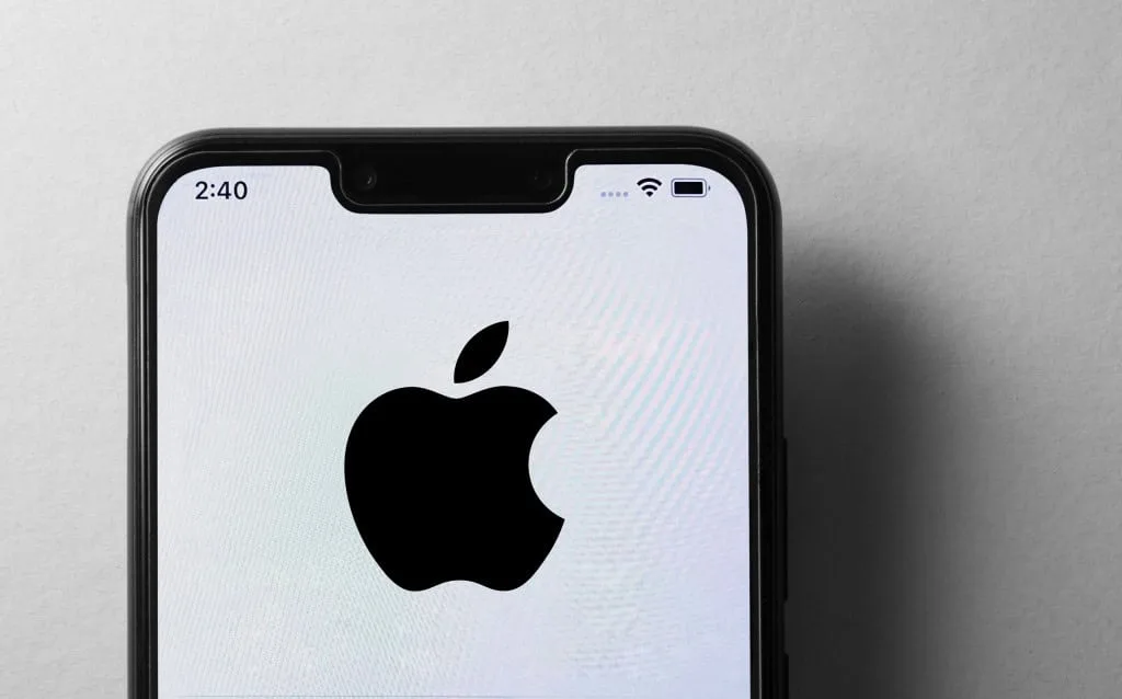 Regra criada para proteger usuários coloca Apple na Justiça