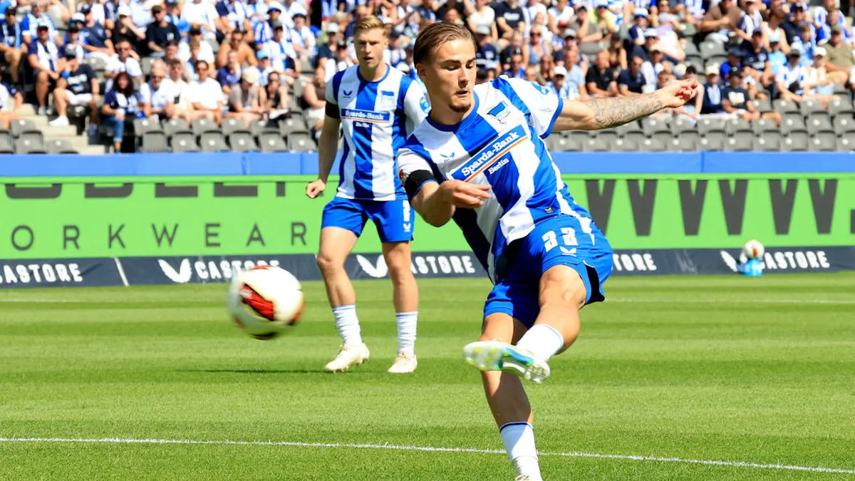 Nachfolger schon da? - Anderlecht bietet Millionen für Tor-Held Winkler