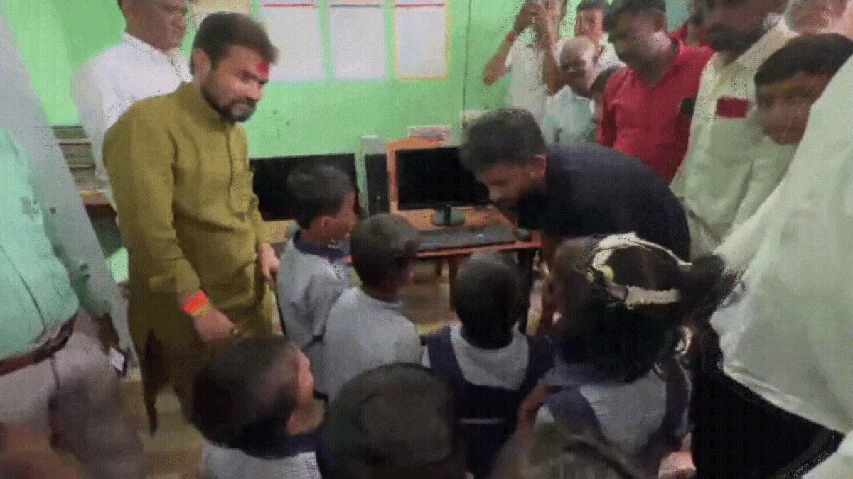 ‘Change is possible’: Govt school at Abhijeet Dipke's native village gets its ‘first-ever computer’