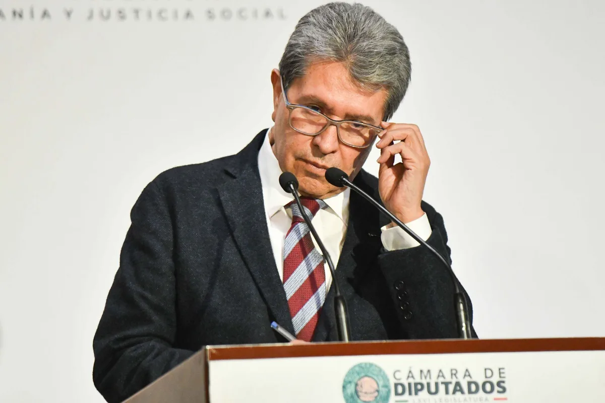 Monreal ‘quema’ a funcionarios de estados fronterizos: Hay quienes gobiernan en México y duermen en EU