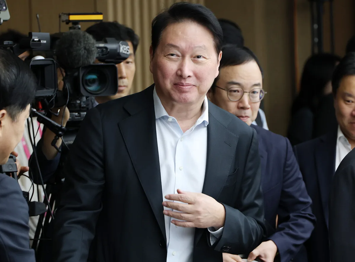 [비즈톡] 반도체 공장 부지 두고 세계를 헷갈리게 하는 최태원 발언 괜찮나