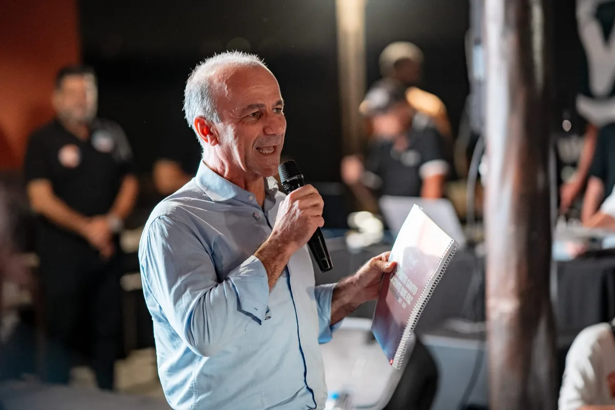 Helder avalia implantar tarifa zero no Transcol, se eleito governador do ES