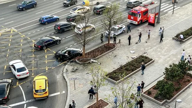 Решение по делу Navai из-за разбитого светофора в Москве вступило в силу