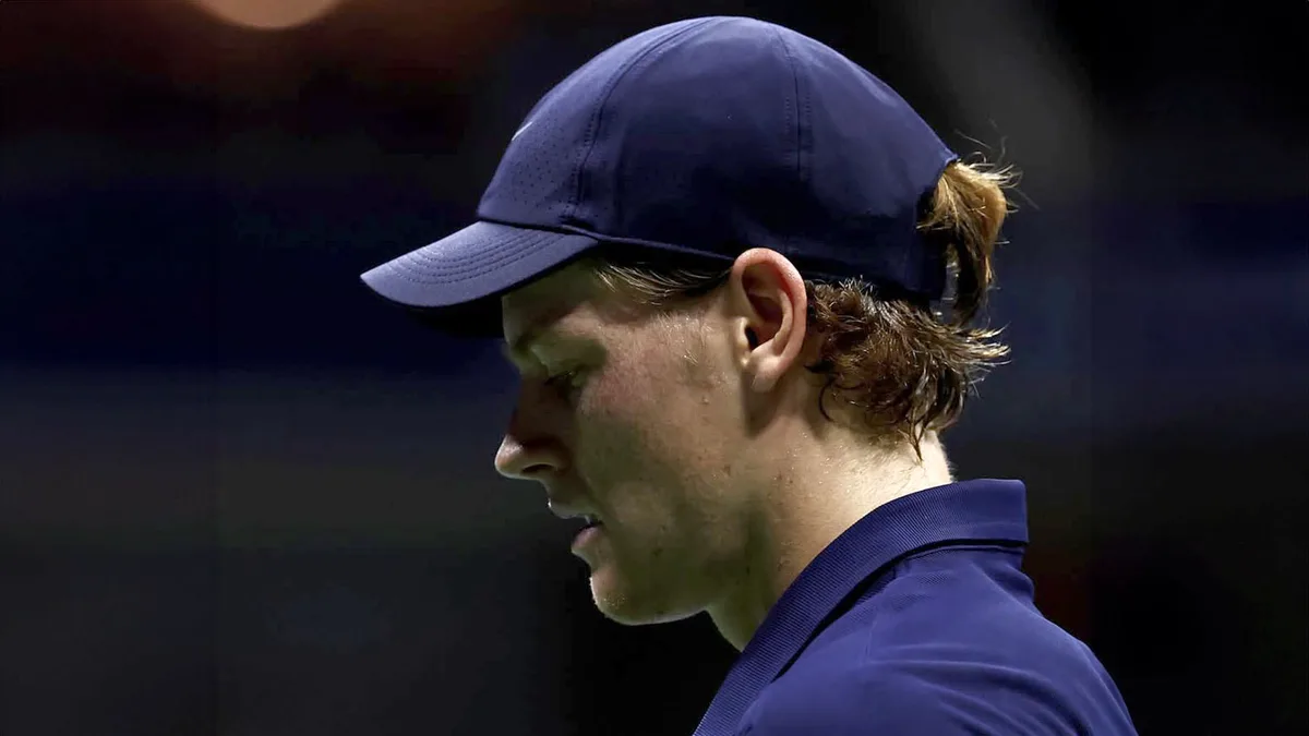 Impacto en el tenis: el número 1 del mundo Jannik Sinner confirmó que no jugará el US Open