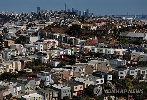 미 모기지 금리 상승에 주택거래 위축
