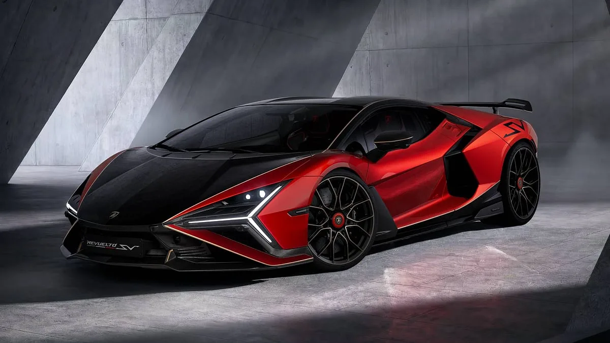 Lamborghini afasta regresso das caixas manuais e fecha a porta a transmissões simuladas