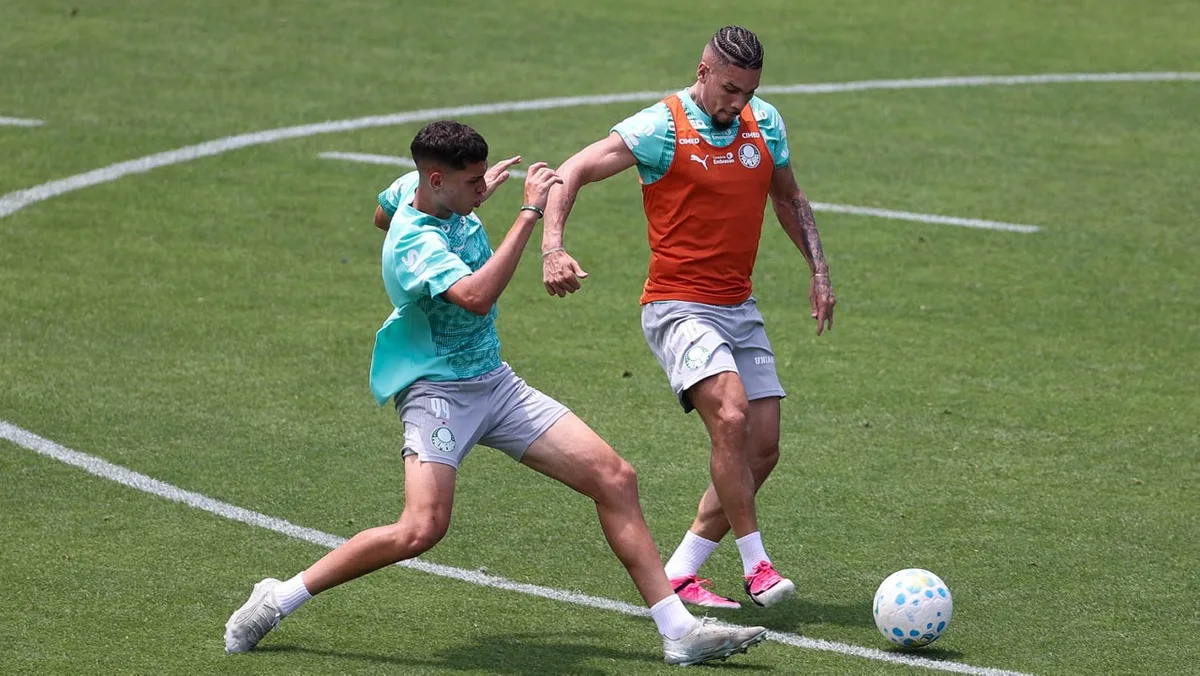 Treino do Palmeiras: Paulinho participa, e Gómez passa por exames