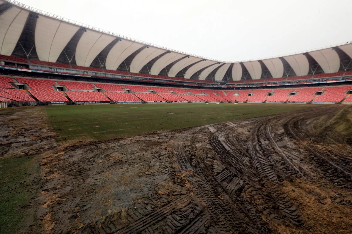 Stadiums promise to get their houses in order after PSL red cards