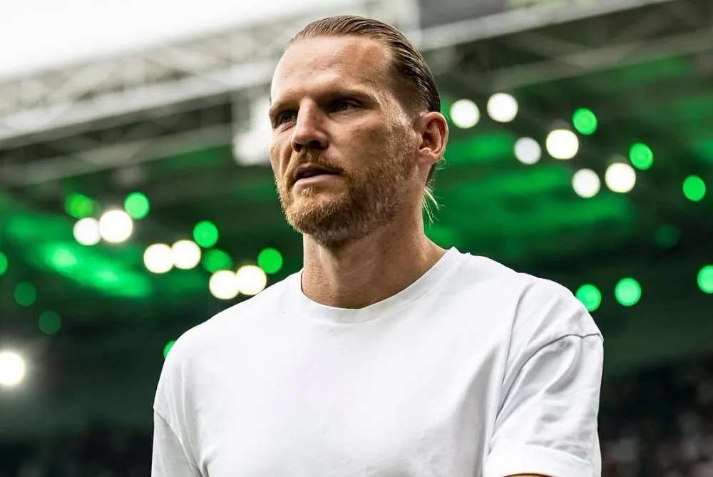 Gladbach sack coach Polanski after losing Bundesliga start