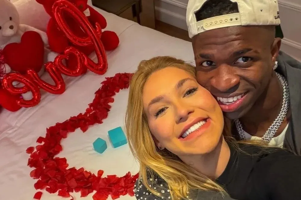 O presente que Virginia recebeu de admirador secreto após término com Vini Jr