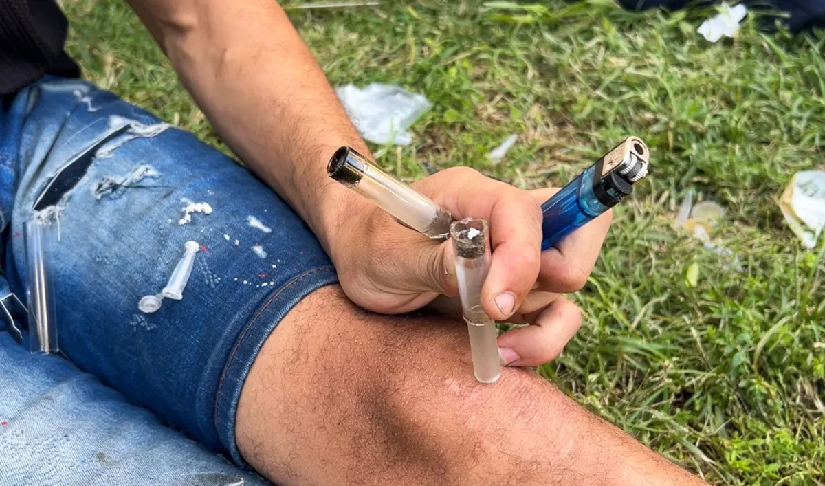 « C’est une crise humanitaire et sanitaire » : À Marseille, une augmentation exponentielle de la consommation de crack