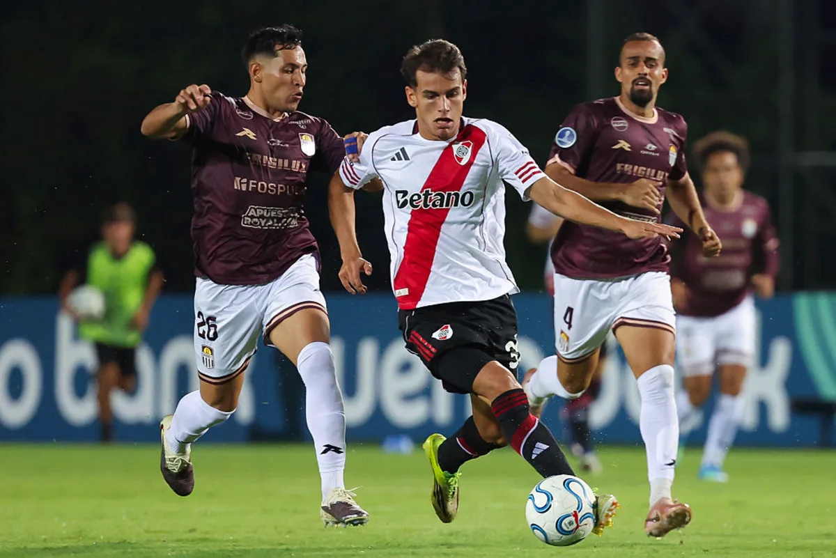 Flamengo corre contra o tempo para inscrever reforços na Libertadores