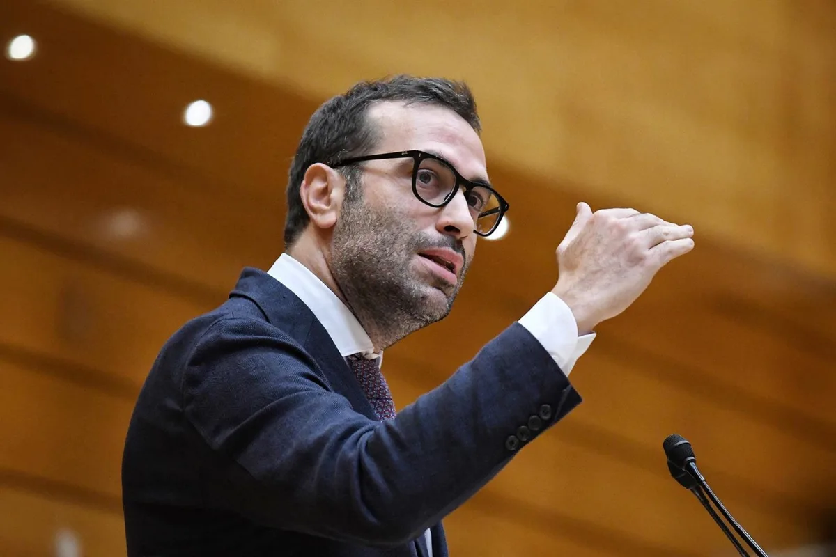España acelera y crece muy por encima de los países de la OCDE, de la UE y del G7, que pierden velocidad